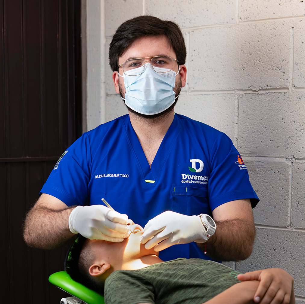 RAUL DENTISTA RETRATO